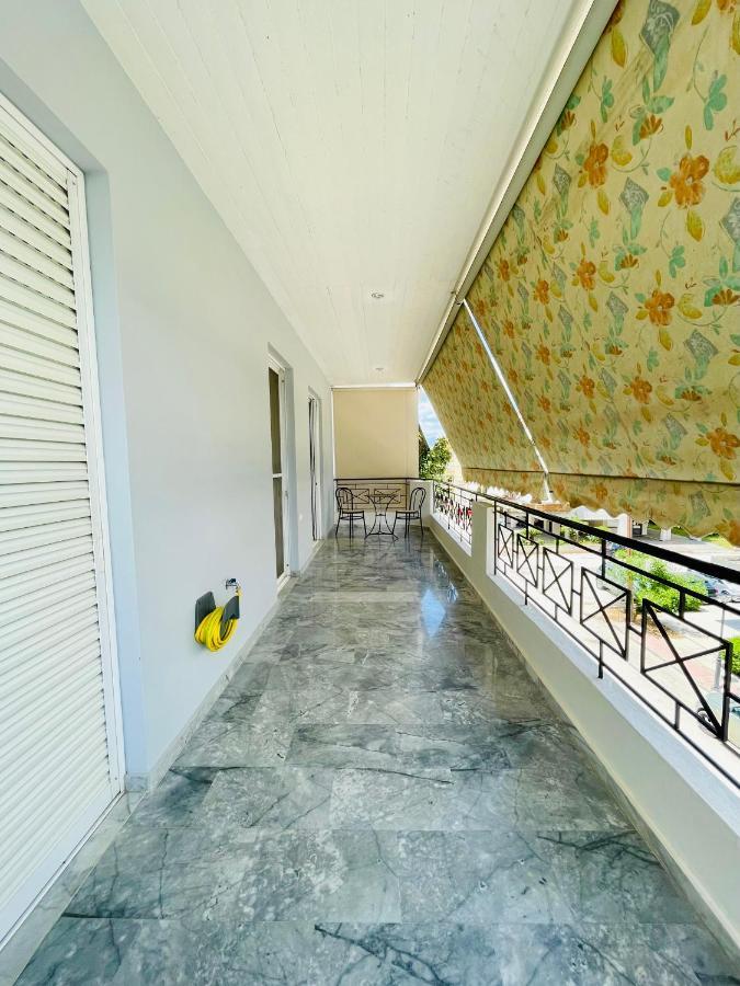 Camelia Apartment ナフプリオ エクステリア 写真